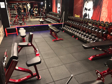 成吉思汗健身俱樂部