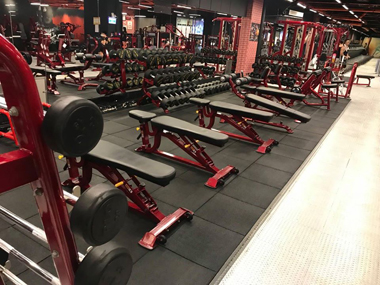 成吉思汗健身俱樂部